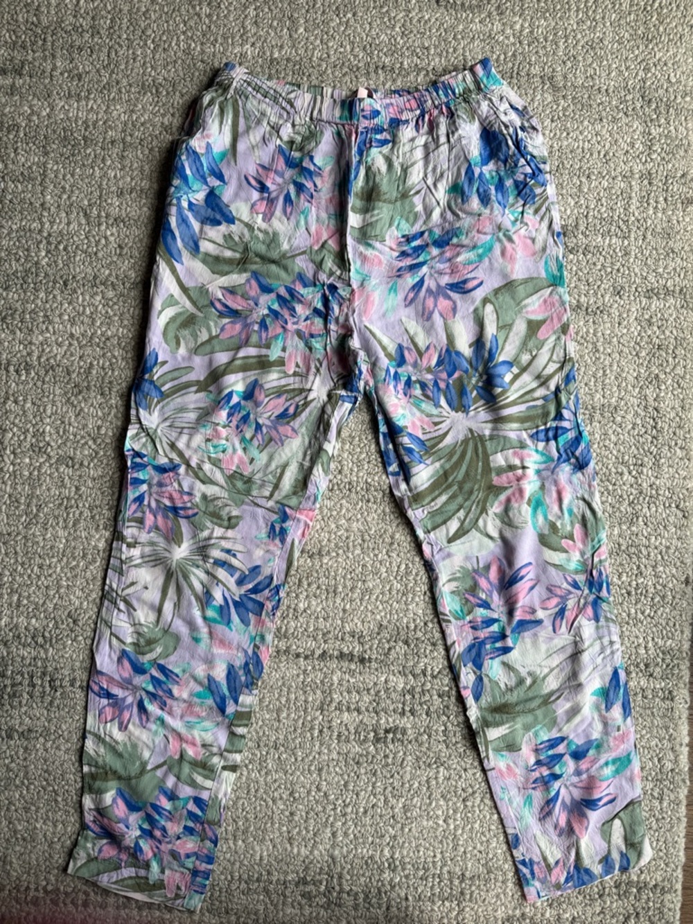 Victoria's Secret Tropical Floral Print Pull-On Pants